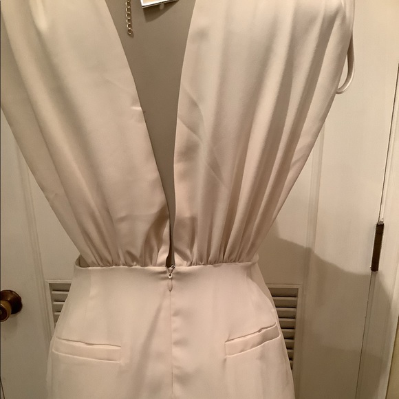 Dress - Picture 4 of 6